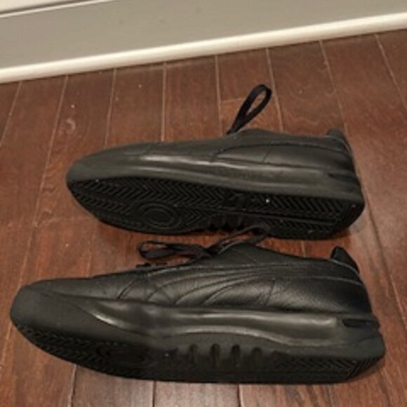 Men's Sneakers Tennis Shoes Puma Black 10.5M Lace Up - Picture 4 of 5